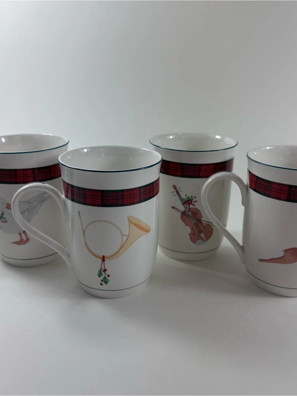 Festive Plaid Ribbon White Ceramic Mug - Set of 4